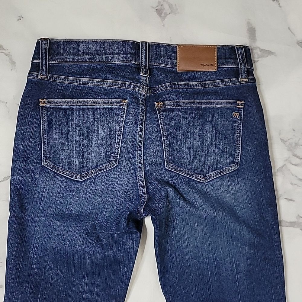 Madewell Dark Wash Skinny Skinny Jeans - Picture 5 of 6